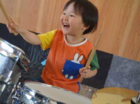 乳幼児の楽器体験
